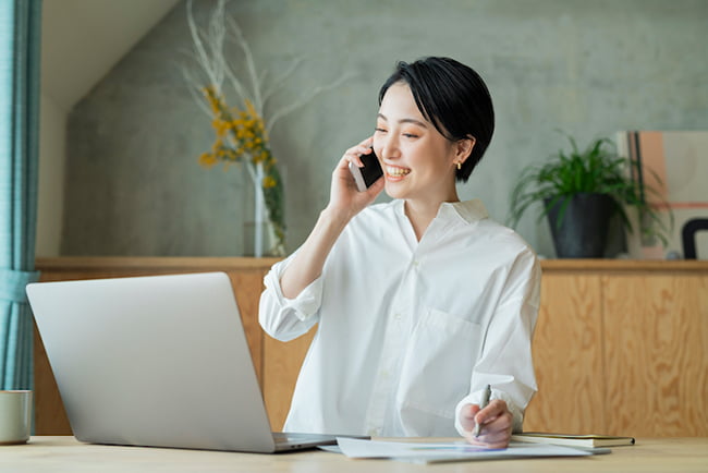 テレワークでのコミュニケーション課題はどう解決する？役立つツールを紹介